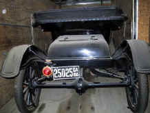1915modela01.jpg (73260 bytes)