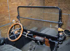 1915modela02.jpg (82269 bytes)