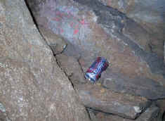 pjtrash01.jpg (99067 bytes)