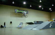 actionsportsshow_bmx13.jpg (49725 bytes)