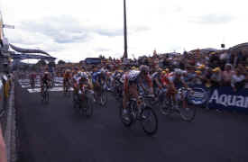 finish03.jpg (63507 bytes)