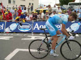 cyclist08.jpg (119875 bytes)