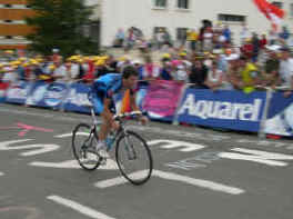 cyclist18.jpg (86993 bytes)