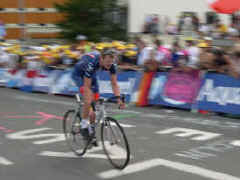 cyclist29.jpg (79644 bytes)