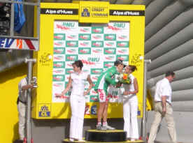 podium41.jpg (101594 bytes)