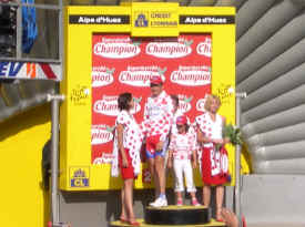 podium51.jpg (101051 bytes)