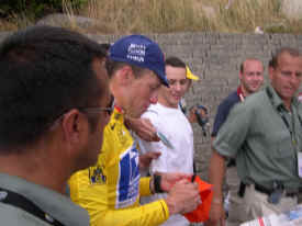 lance11.jpg (84886 bytes)