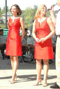 podiumgirl05.jpg (102111 bytes)