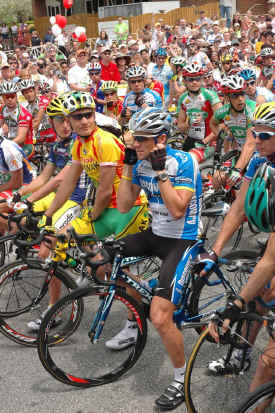 start14.jpg (207379 bytes)