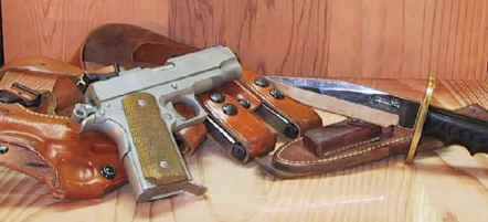 randall45&knife01.jpg (59922 bytes)