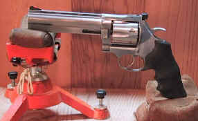 danwesson744vh01.jpg (57523 bytes)