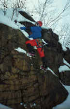 bouldering_michael01.jpg (61504 bytes)