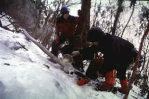 Chris Wilson Jim Corbett brewing up WS.jpg (77143 bytes)