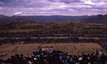 intiraymi06.jpg (77316 bytes)
