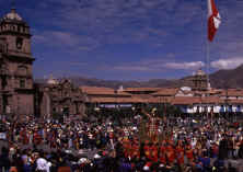 intiraymi_cusco10.jpg (91253 bytes)