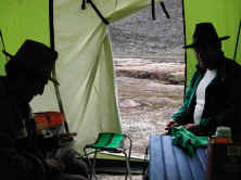 cooktent03.jpg (84722 bytes)
