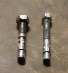 threeeightsand10mmstudbolts01.jpg (65745 bytes)