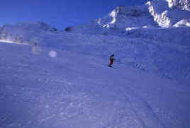 saasfee_ski01.jpg (58253 bytes)