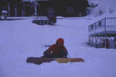 SNOWBOARD0202.jpg (42266 bytes)
