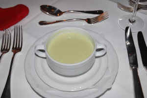 soup02.jpg (77022 bytes)