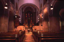 zurich_church01.jpg (60042 bytes)