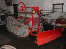 fordsondozer02.jpg (91218 bytes)